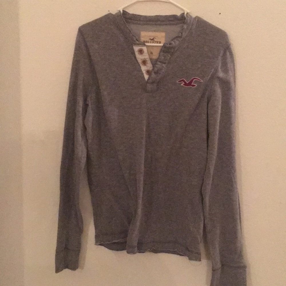 Men’s hollister long sleeve Henley XL